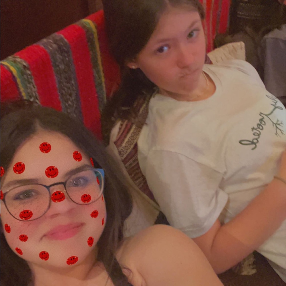 Meet your Posher, Abigail